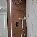 Brossa Apartments, 24h Self Check In, Klima, Aircond شقة *