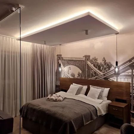 Brossa Apartments, 24h Self Check In, Klima, Aircond Apartment